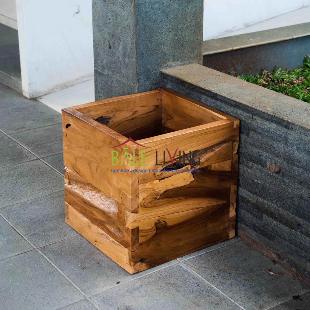 Teak Planter